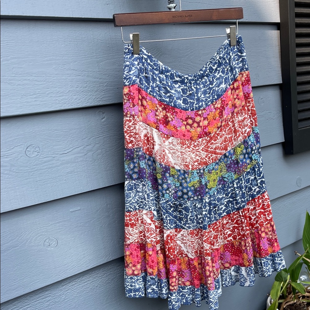 Multicolor A-Line Skirt
Mimi and maggie 
Cotton 
M